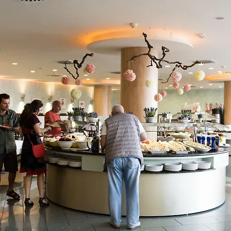 拉斯科斯塔斯酒店 4* 卡门港