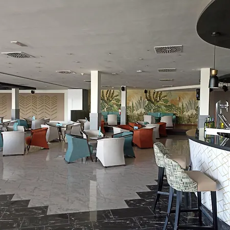 拉斯科斯塔斯酒店 酒店 卡门港