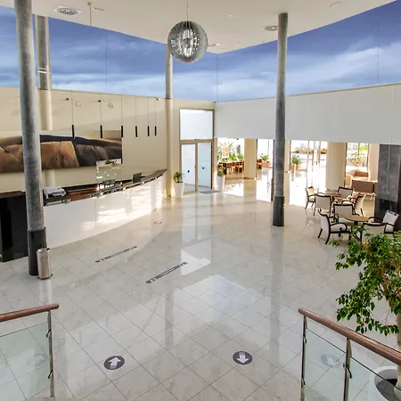 Costas Hotel